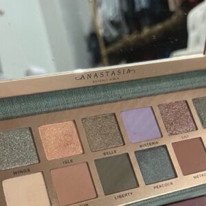 Anastasia Beverly Hills Eyeshadow Palette